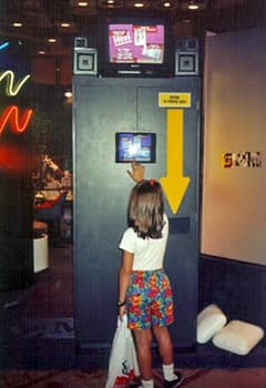 Primeiro desenvolvimento multimídia