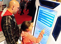 Salão de exposição de carros